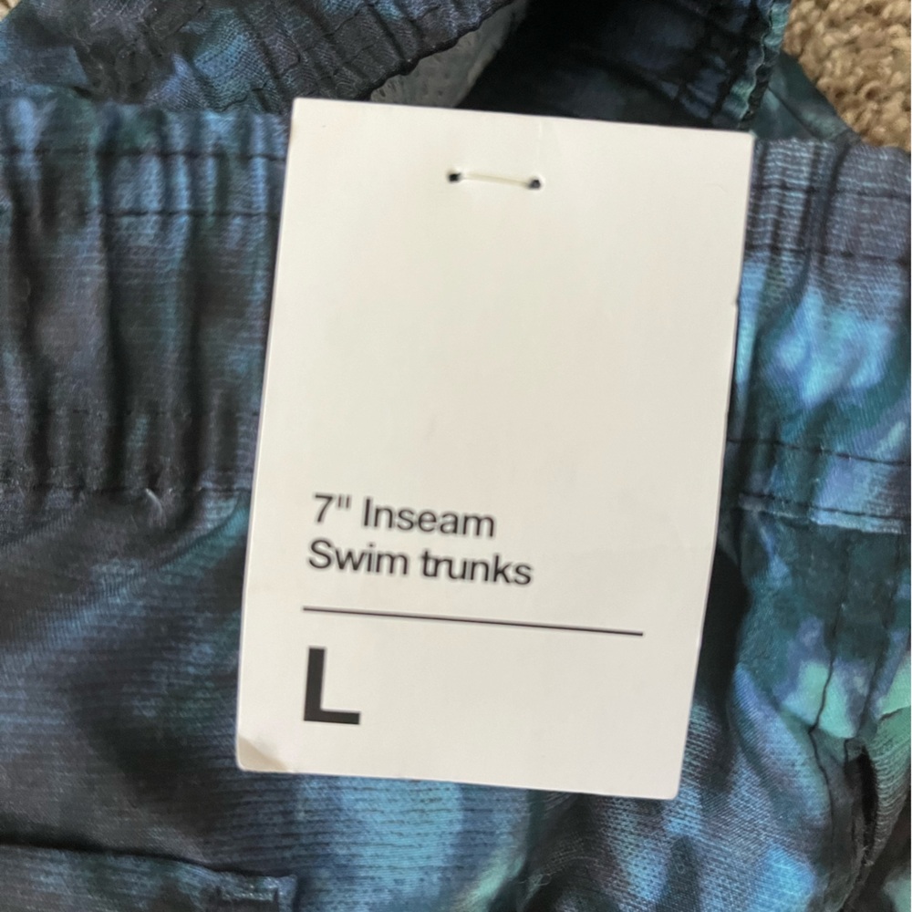 NWT Original Use Men's Blue Tie Dyed Navy Swim Trunks Inseam 7” Size Large - Picture 2 of 6